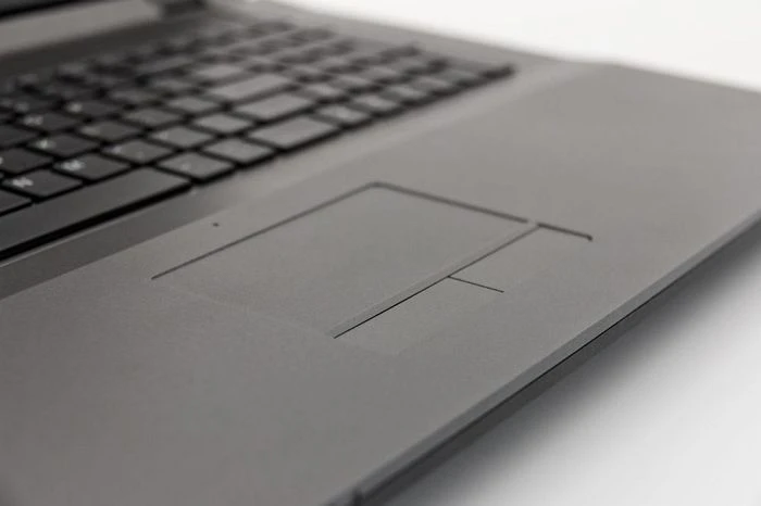 Schenker XMG A704-5AN, Core i7-4700MQ, 8GB RAM, 250GB SSD, 750GB HDD, GeForce GTX 860M, DE