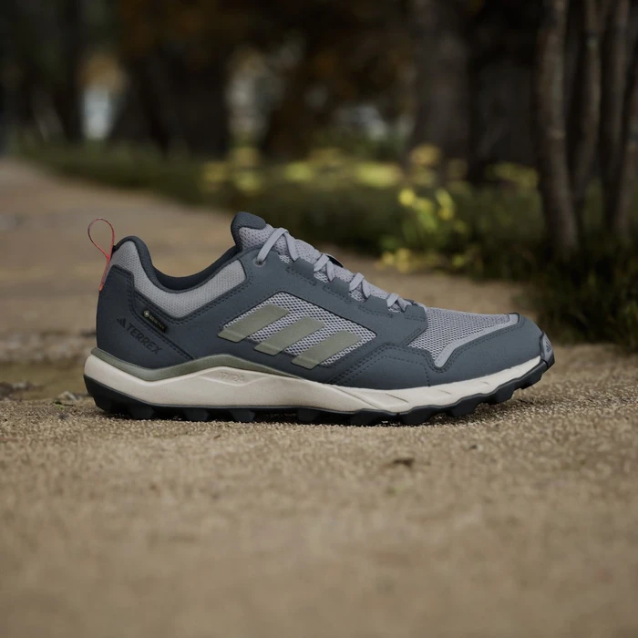 adidas Tracerocker 2.0 GORE-TEX Trailrunning charcoal/olive strata/carbon (Herren)