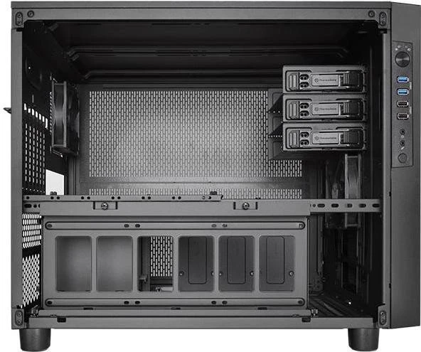 Thermaltake Core X5, Acrylfenster