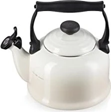 Le Creuset Tradition Wasserkessel 2.1l meringue