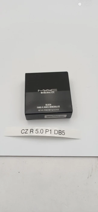 MAC Mineralize Rouge flirting with danger, 3.5g