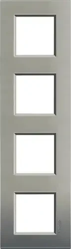Bticino Livinglight Abdeckrahmen 4-fach, avenue