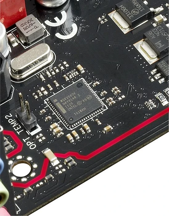 ASUS Crosshair V Formula-Z (AMD AM3+)