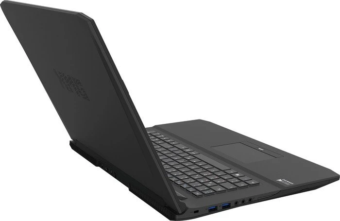 Schenker XMG A726-bgr, Core i7-6700HQ, 32GB RAM, 250GB SSD, 2TB HDD, GeForce GTX 965M, DE
