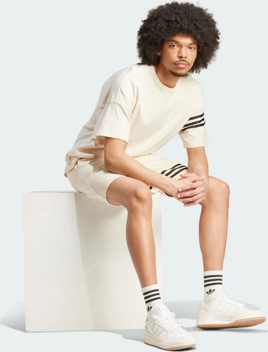 adidas Neuclassics T-Shirt kurzarm wonder white (Herren)