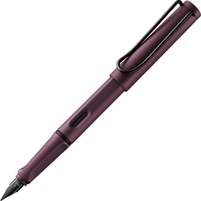 Lamy safari scarlet, rechte Hand, mittel