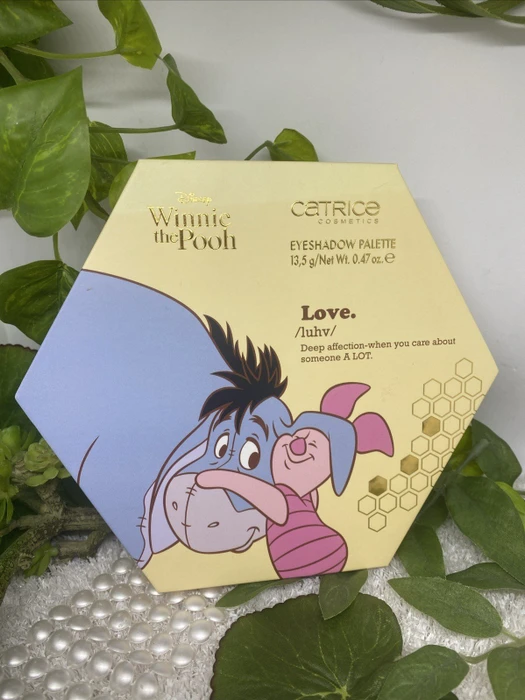 Catrice Lidschatten Palette Winnie the Pooh - friends lift each other up