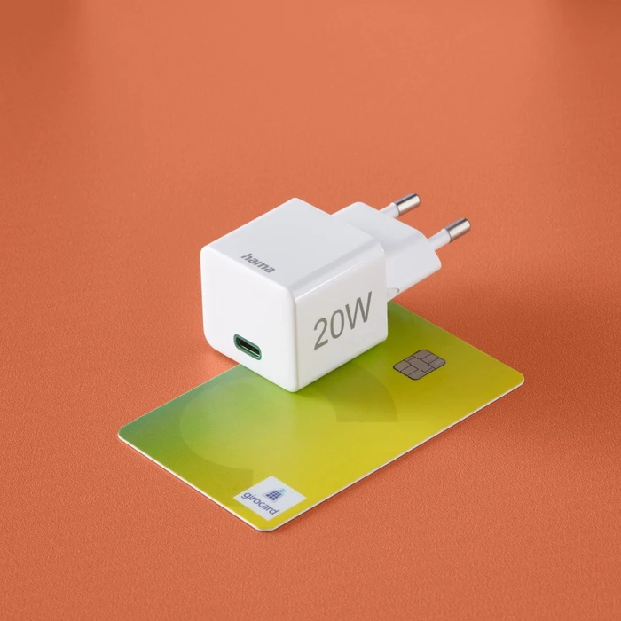 Hama Schnellladegerät USB-C PD/Qualcomm Mini-Ladegerät 20W weiß