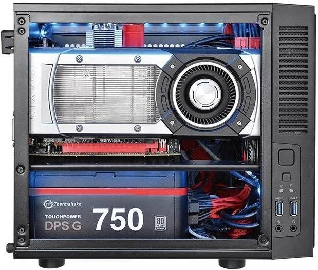 Thermaltake Suppressor F1, Acrylfenster, Mini-ITX