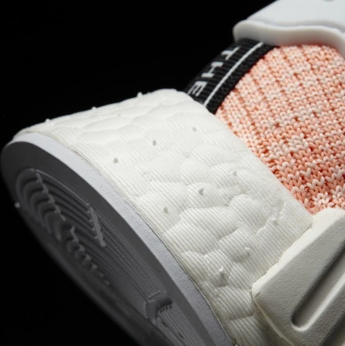 adidas NMD_R1 sun glow/footwear white/haze coral (Damen)