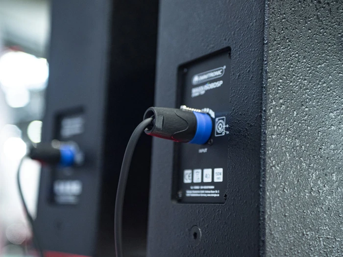 Omnitronic MAXX-1508 2.1 System schwarz