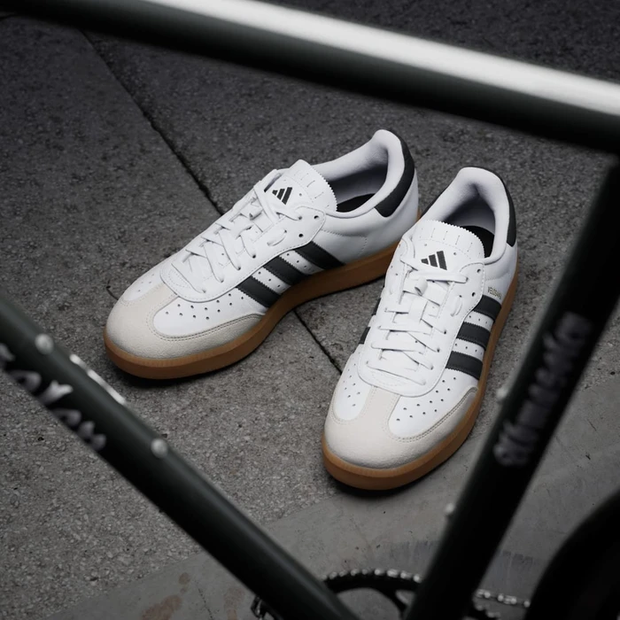 adidas Velosamba Leather cloud white/core black/gold metallic