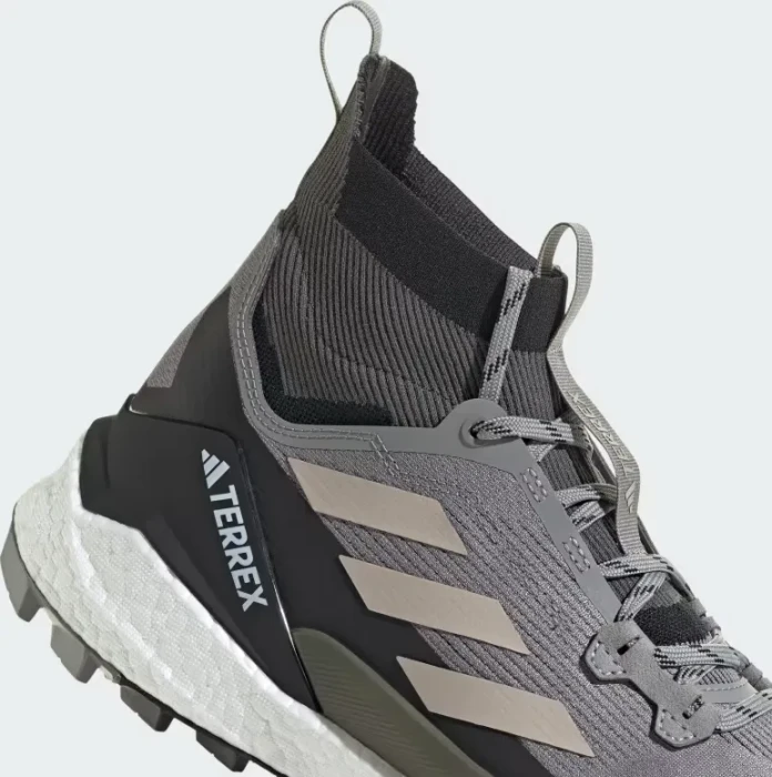 adidas Terrex Free Hiker 2.0 charcoal solid grey/core black/olive strata (Herren)