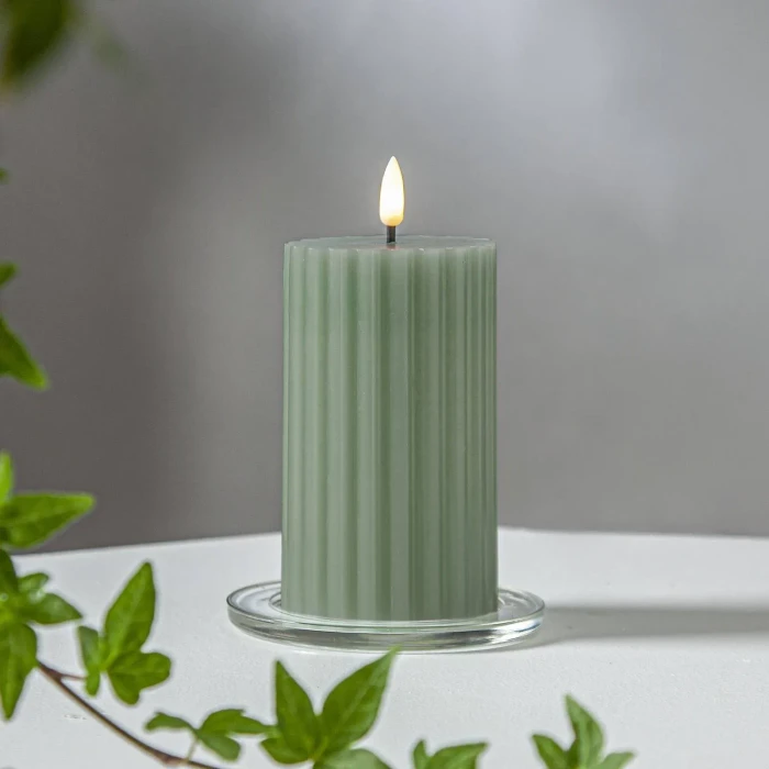 Star Trading Flamme Stripe Stumpenkerze 15cm grün LED 1x warmweiß, 1 Stück