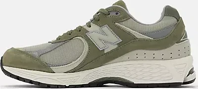 New Balance 2002R dark olivine/olivine/slate grey
