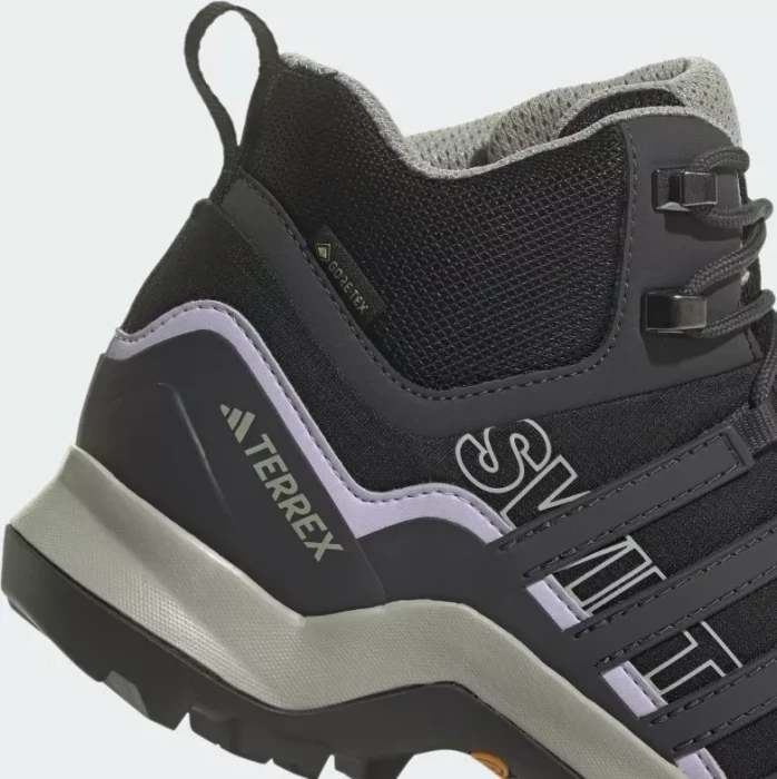 adidas Terrex Swift R2 Mid GTX core black/dgh solid grey/purple tint (Damen)
