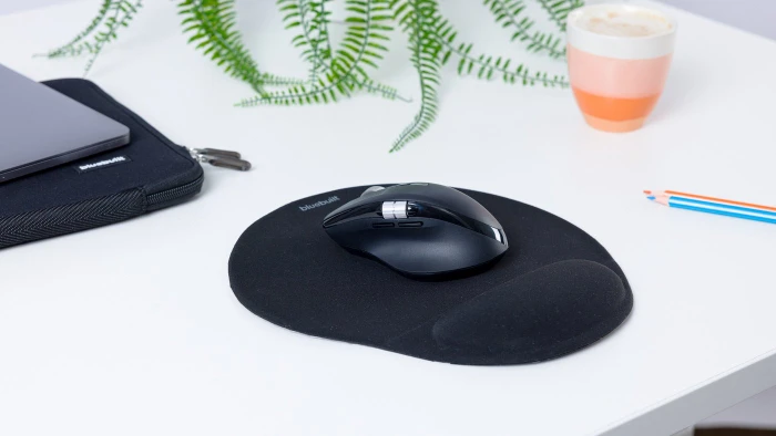 BlueBuilt Maximus Kabellose Ergonomische Bluetooth-Maus, schwarz, USB/Bluetooth