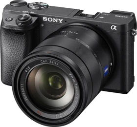 Sony Alpha 6300 schwarz mit Objektiv E 16-70mm 4.0 ZA OSS