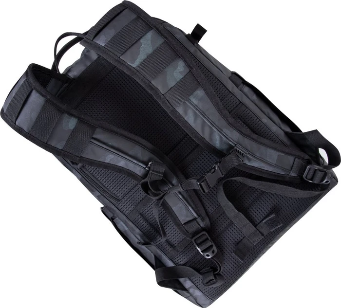 RivaCase 7631 Sherwood ECO 15.6" Laptop-Rucksack, navy camo