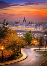 ENJOY Puzzle Buda District with Hungarian Parliament