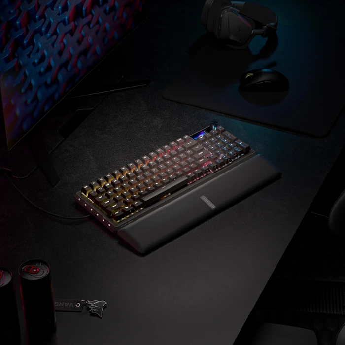 Corsair Vanguard PRO 96 Hall Effect, schwarz, LEDs RGB, Corsair MGX Hyperdrive, USB, US