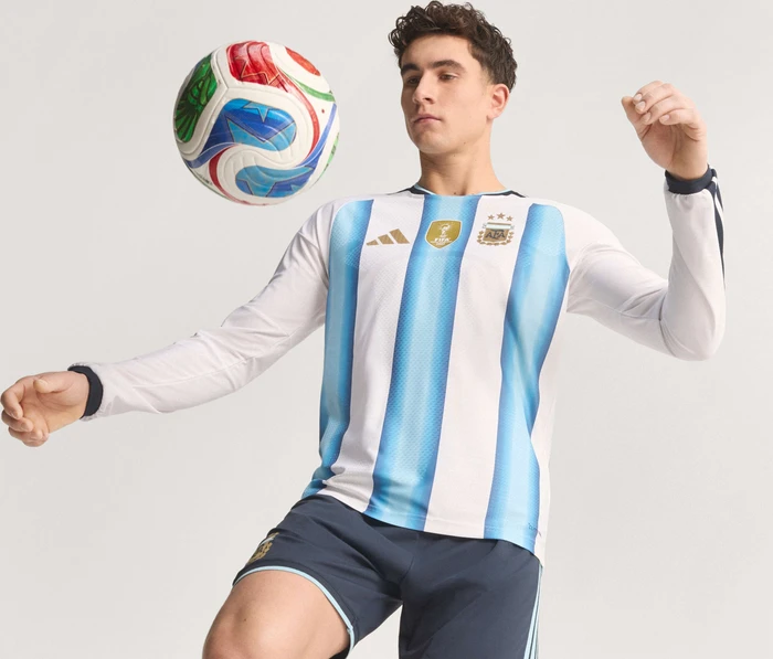 adidas FIFA WM 2026 Argentinien Authentic Heimtrikot langarm (Herren)