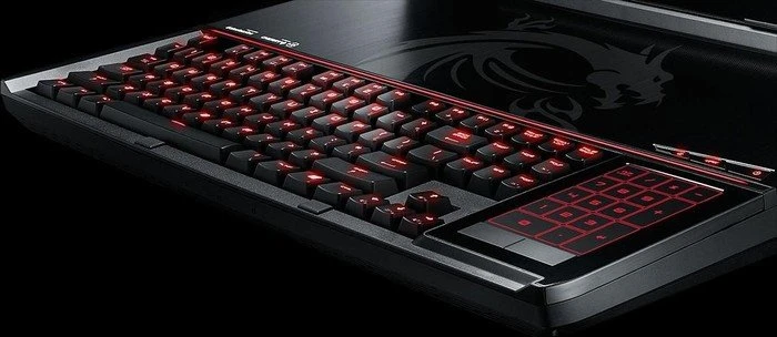 MSI GT80S 6QD16H11BW Titan SLI, Core i7-6700HQ, 16GB RAM, 128GB SSD, 1TB HDD, 2x GeForce GTX 970M, DE