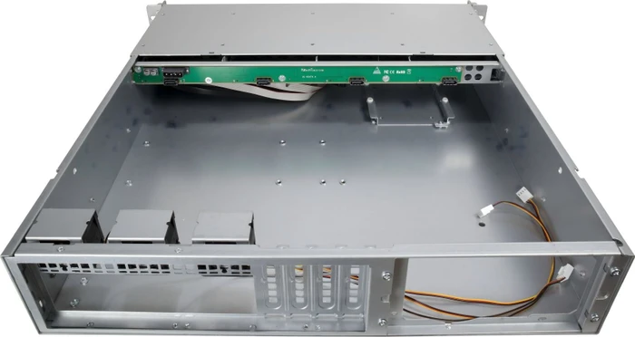 Inter-Tech 2U-2404L-SATA, schwarz, 2HE, ATX