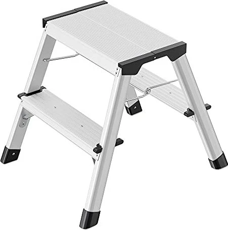Hailo Klapptritt L90 Stepke 4442-701 | Alu Doppelstufen-Trittleiter 2x2 Stufen | bis 150 kg | platzsparend | Silber Image