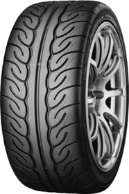 Yokohama Neova AD08RS 215/45 R17 87W