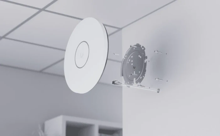 Ubiquiti UniFi 7 Pro XGS
