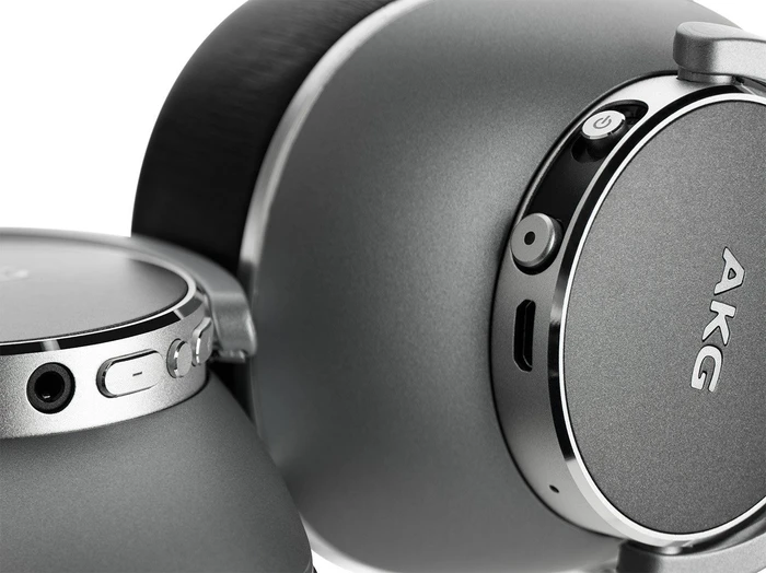 AKG N700NC Wireless