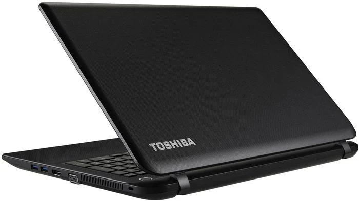 Toshiba Satellite C50-B-14D, schwarz, Celeron N2830, 4GB RAM, 500GB HDD, DE