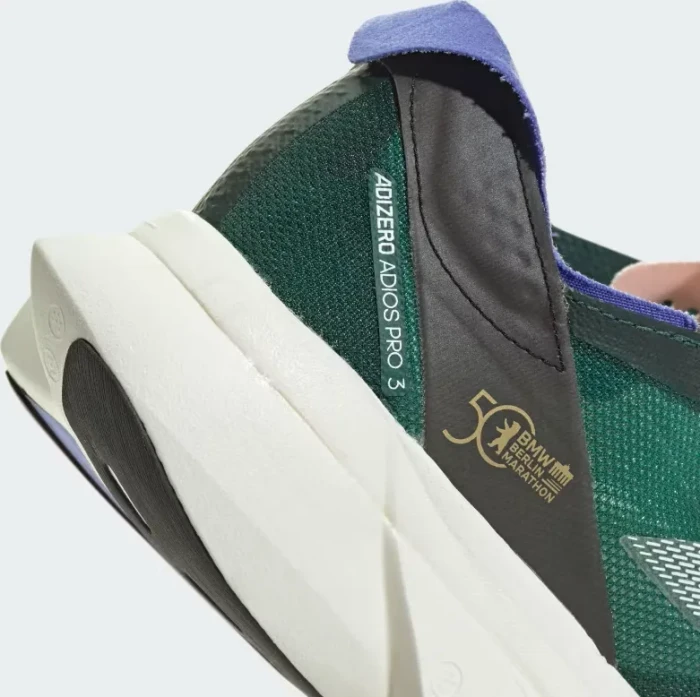 adidas Adizero Adios Pro 3 collegiate green/cloud white/sandy pink (Damen)