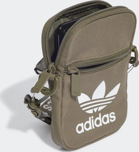 adidas Adicolor Classic Festival Umhängetasche olive strata