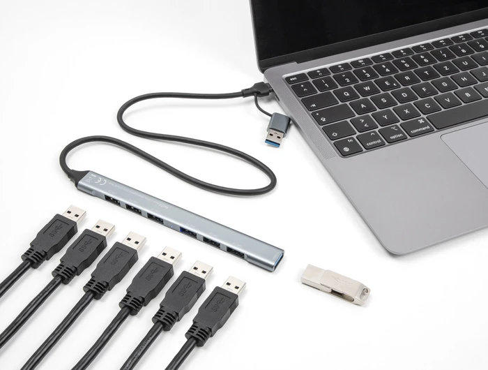 DeLOCK 7-Port Slim USB-Hub, USB-A/USB-C 3.0 [Stecker]