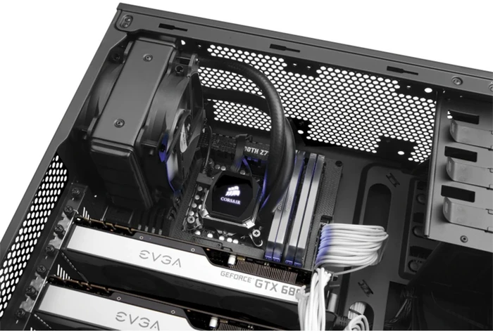 Corsair Carbide Series 200R