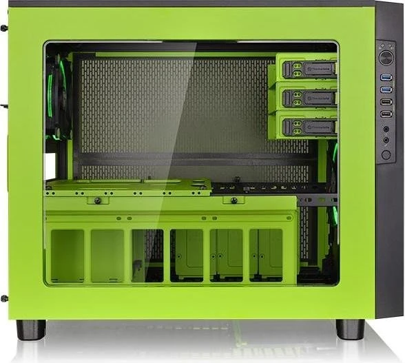 Thermaltake Core X5 Riing Edition, Acrylfenster
