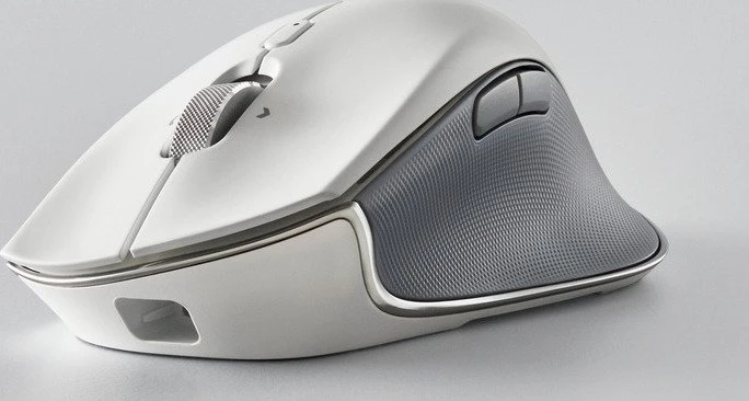 Razer Pro Click Ergonomic Wireless Mouse, USB/Bluetooth