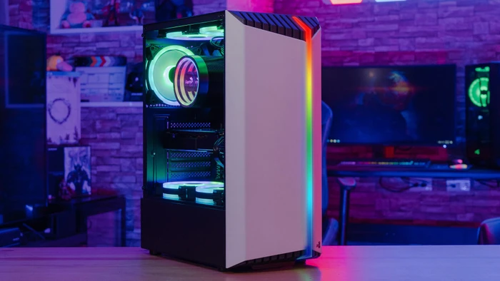 AeroCool Bionic V1, weiß, Glasfenster