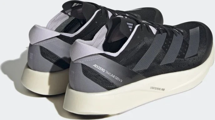adidas Adizero Takumi Sen 9 core black/night metallic/silver dawn (Herren)