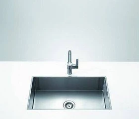 Dornbracht Küchenbecken aus Edelstahl 750x405x200mm Unterbau Becken mittig edelstahl gebürstet