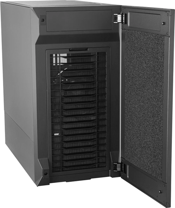 Cooler Master Silencio S400, schallgedämmt
