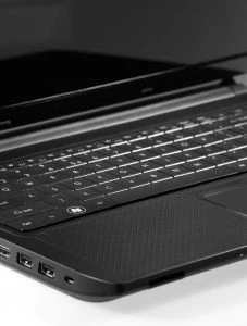 Schenker XMG A521-2UK, Core i5-2410M, 4GB RAM, 750GB HDD, GeForce GT 540M, DE