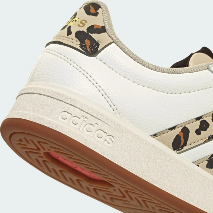 adidas Grand Court 3.0 crystal linen/aurora coffee/matte gold (Damen)