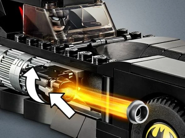LEGO DC Universe Super Heroes - Batmobile Verfolgungsjagd mit dem Joker