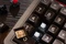 8BitDo Retro 18 Mechanical Numpad C64 Edition, beige, Kailh Box V2 WHITE, hot-swap, USB-C/Bluetooth Vorschaubild