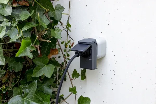 REV Funkschalt-Set 2+1 Outdoor mit Fernbedienung, 2300W, Typ F, Funksteckdose, 3er-Pack