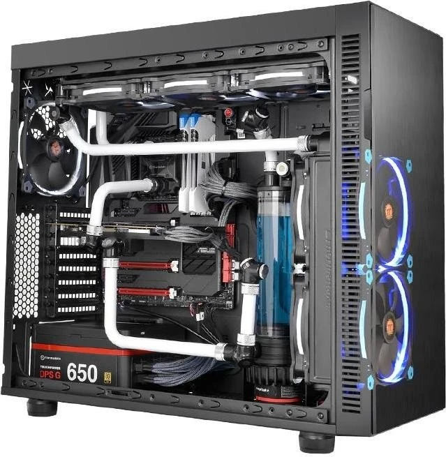 Thermaltake Suppressor F51, schallgedämmt