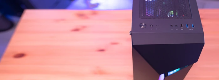 AeroCool Scape, Glasfenster